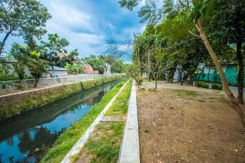 Villa Amalura I Yogyakarta Ngoại thất bức ảnh