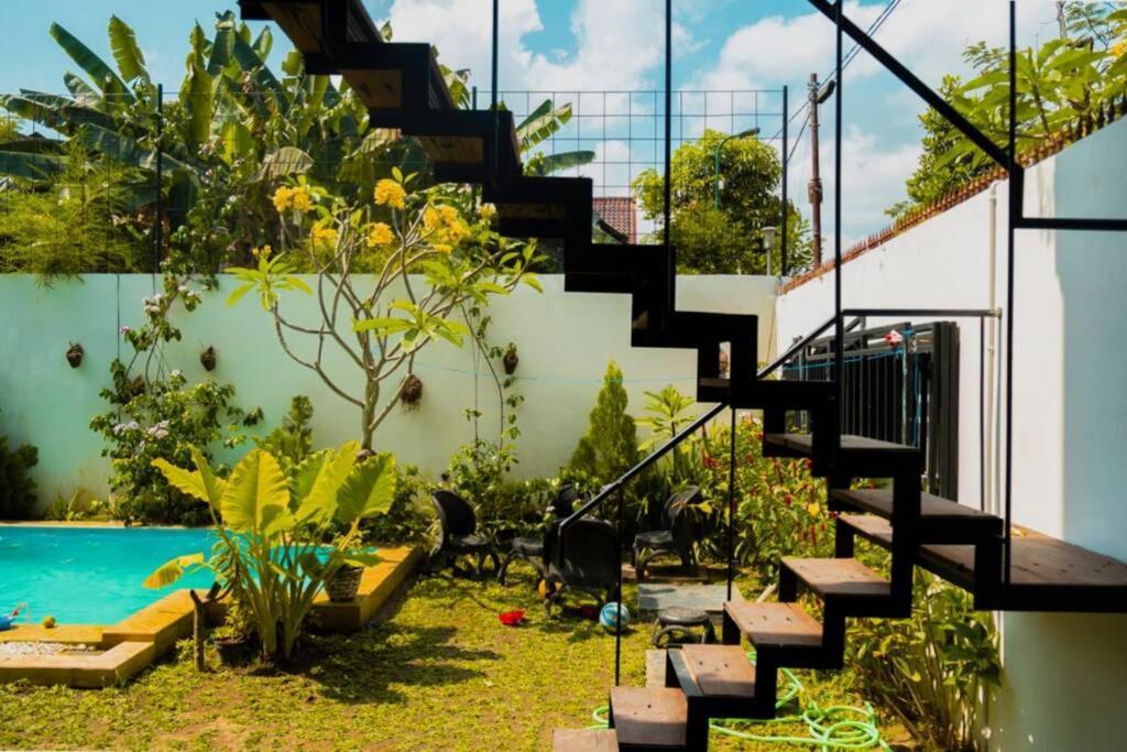 Villa Amalura I Yogyakarta Ngoại thất bức ảnh